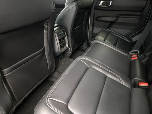 New 2026 Ford Bronco Outer Banks AWD/4WD image 26