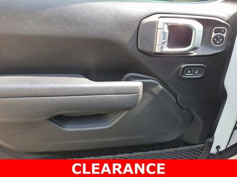 Used 2022 Jeep Wrangler Unlimited Sport AWD/4WD image 12