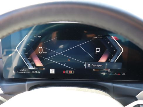 Used 2024 BMW 330i Sedan image 18