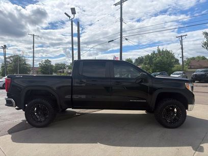 Used 2020 GMC Sierra 1500 4x4 Crew Cab w/ Trailering Package