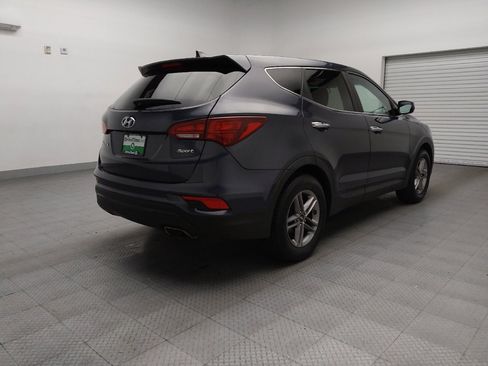 Used 2017 Hyundai Santa Fe Sport image 9