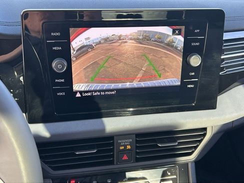 New 2026 Volkswagen Jetta SE FWD image 23