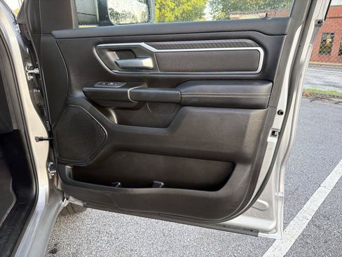 Used 2025 RAM 1500 Big Horn AWD/4WD image 13