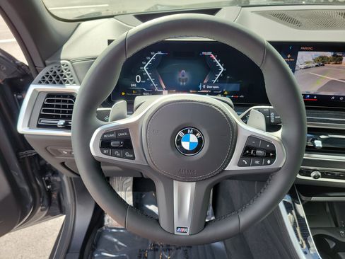 New 2026 BMW X5 xDrive40i w/ M Sport Package AWD/4WD image 22