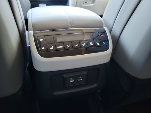 Certified 2026 INFINITI QX60 Luxe w/ Cargo Package image 15