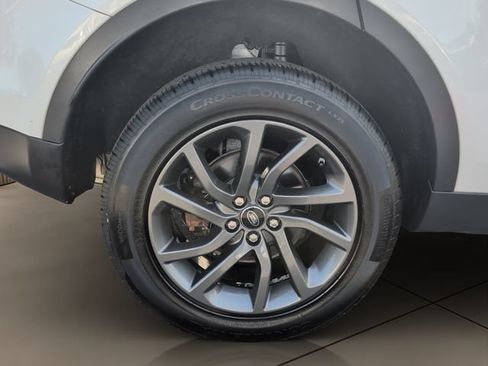 Used 2018 Land Rover Discovery Sport HSE AWD/4WD image 31