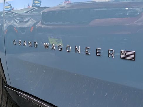 New 2026 Jeep Grand Wagoneer L Limited AWD/4WD image 36