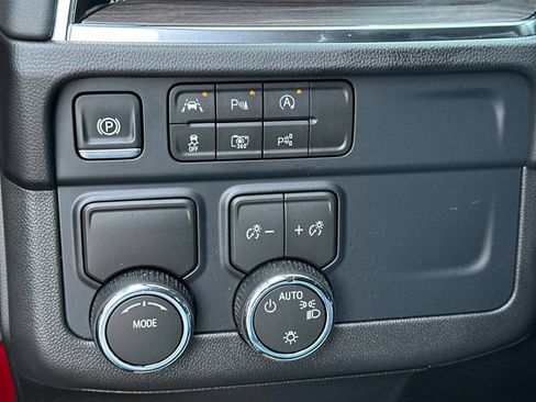 Used 2026 Chevrolet Tahoe LS w/ LPO, Dark Essentials Package RWD image 37