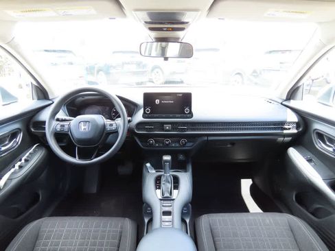 Certified 2023 Honda HR-V LX image 17