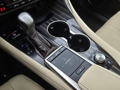 Used 2020 Lexus RX 350 AWD w/ Luxury Package image 21