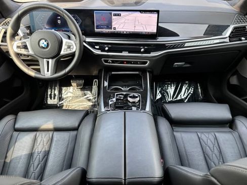Used 2026 BMW X7 M60i AWD/4WD image 20