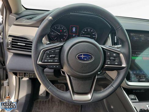 Used 2024 Subaru Outback Premium AWD/4WD image 12