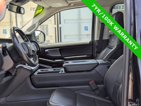 Certified 2025 Ford Expedition Platinum AWD/4WD image 25