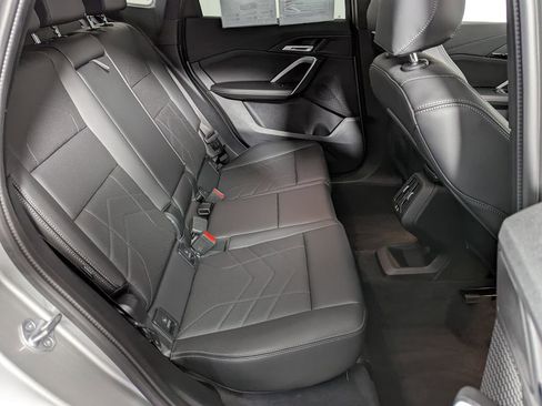 Used 2025 BMW X1 xDrive28i w/ Convenience Package image 39