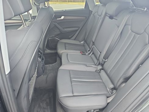 Used 2023 Audi Q5 2.0T Prestige image 14