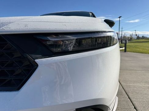New 2025 Honda Accord SE image 7