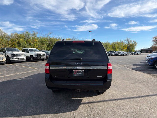 Used 2016 Ford Expedition EL XLT w/ Equipment Group 202A AWD/4WD image 3