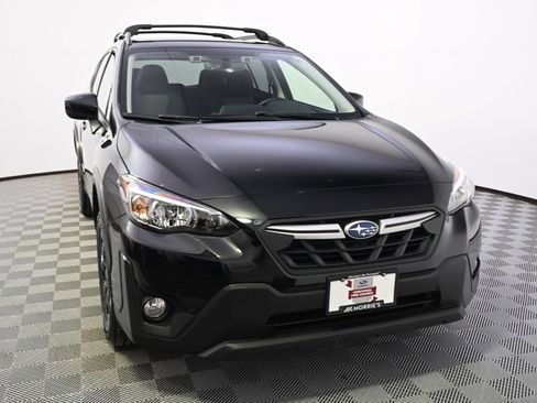 Certified 2023 Subaru Crosstrek 2.0i Premium image 9