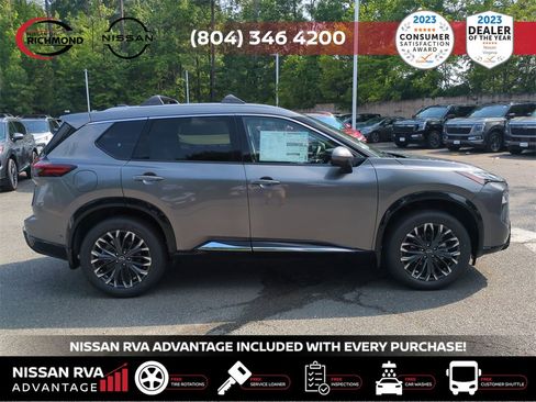 New 2025 Nissan Rogue Platinum w/ Platinum Premium Package image 4