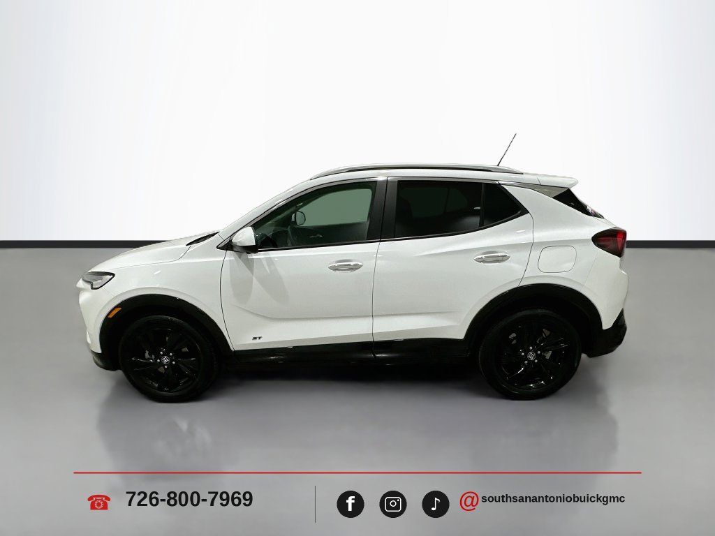 Used 2026 Buick Encore GX Sport Touring w/ Advanced Technology Package FWD image 4