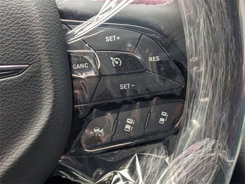 New 2026 Chrysler Pacifica Limited w/ S Appearance Package image 17