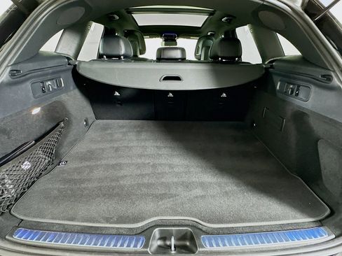 Used 2026 Mercedes-Benz GLC 300 image 28