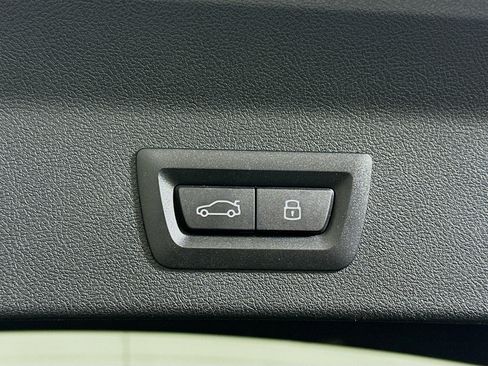 Used 2024 BMW X3 sDrive30i w/ Convenience Package image 32