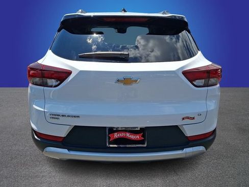 Used 2025 Chevrolet TrailBlazer LT AWD/4WD image 5