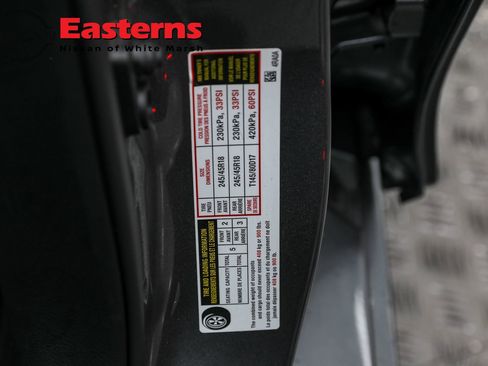 Used 2023 Nissan Maxima SV w/ Floor Mat Group image 33