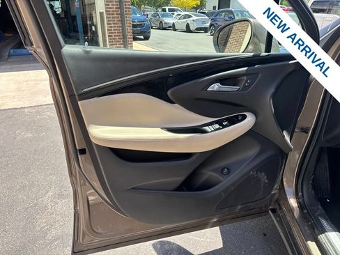 Used 2018 Buick Envision Preferred FWD image 17