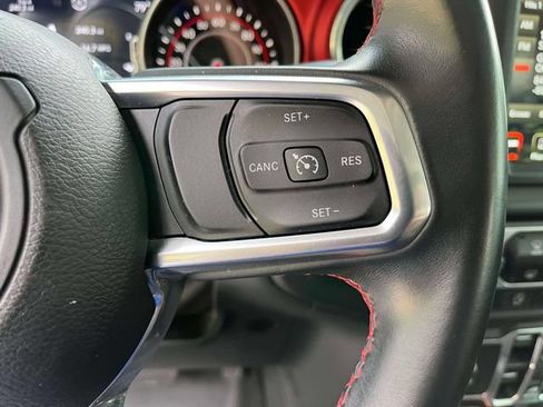 Used 2018 Jeep Wrangler Unlimited Rubicon AWD/4WD image 33