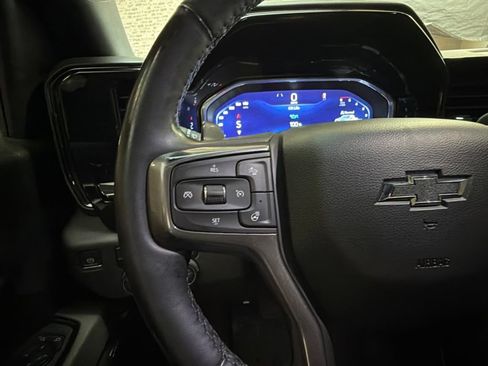 Used 2024 Chevrolet Silverado 1500 ZR2 w/ Technology Package AWD/4WD image 16