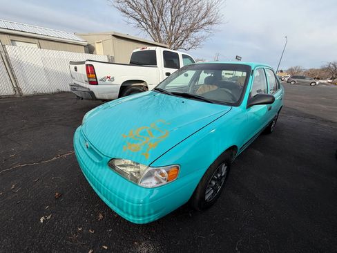 Used 1999 Toyota Corolla CE image 4