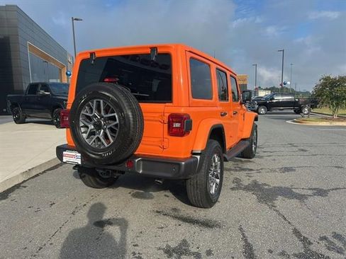 New 2025 Jeep Wrangler Sahara image 6
