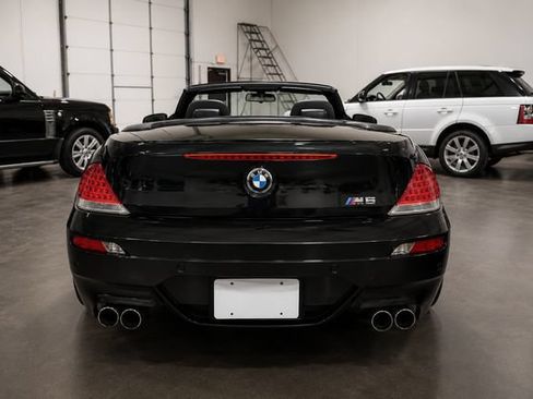 Used 2007 BMW M6 Convertible RWD image 9