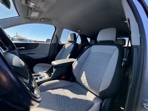Used 2022 Chevrolet Equinox LT image 15