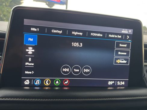 Used 2021 Chevrolet Tahoe Premier w/ Premium Package RWD image 23