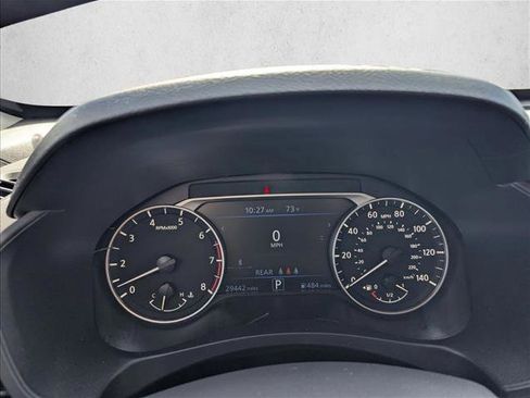 Used 2025 Nissan Altima 2.5 SV image 9