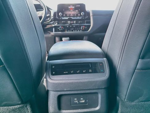 Used 2024 Nissan Pathfinder Rock Creek AWD/4WD image 21