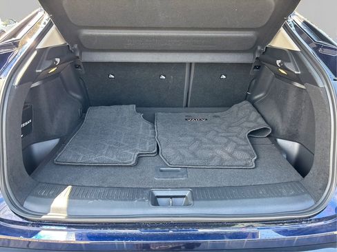 Used 2023 Nissan Ariya FWD image 11