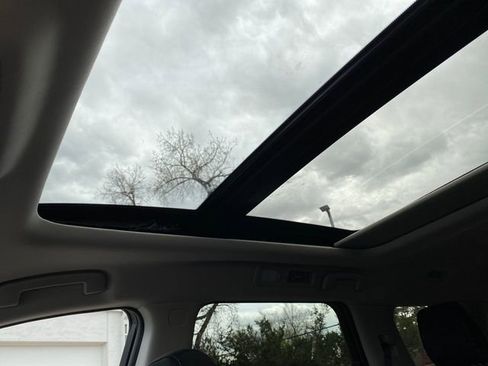 New 2026 Nissan Pathfinder SV image 25