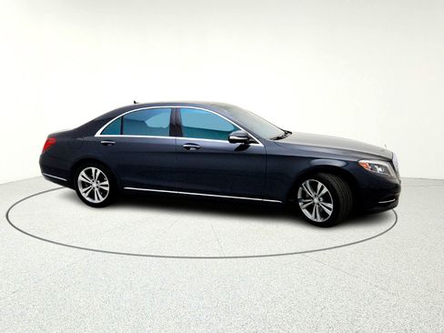 Used 2015 Mercedes-Benz S 550 Sedan image 14
