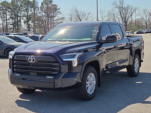 New 2026 Toyota Tundra SR5 RWD image 2
