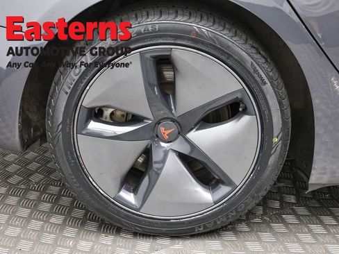 Used 2018 Tesla Model 3 Long Range AWD/4WD image 23
