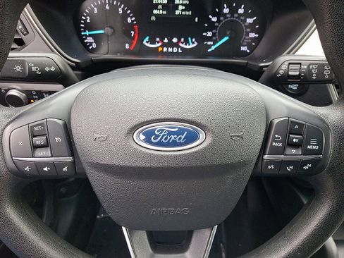 Used 2020 Ford Escape SE image 18