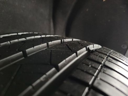 Used 2020 Chevrolet Traverse LS image 12