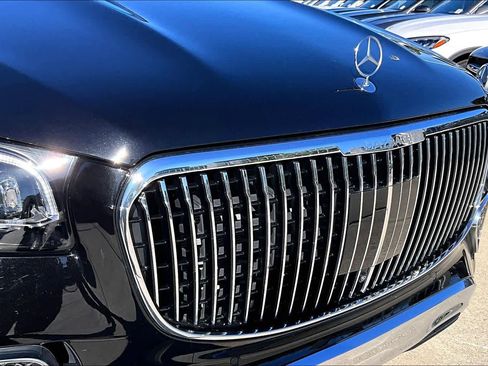 Used 2024 Mercedes-Benz Maybach GLS 600 Maybach GLS 600 image 29