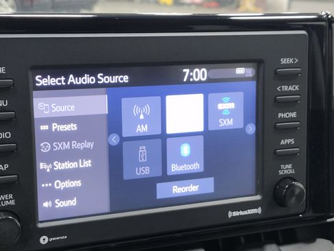 Used 2020 Toyota RAV4 XLE Premium image 28