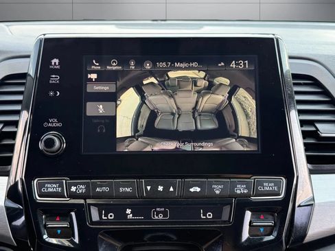 Used 2018 Honda Odyssey Touring image 37