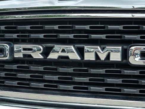 Used 2022 RAM 1500 Big Horn RWD image 12
